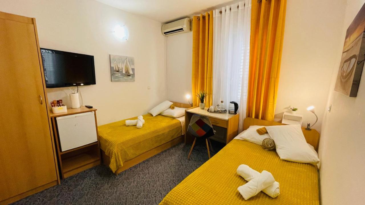 Apartmens And Rooms Madunic V Split Exterior foto